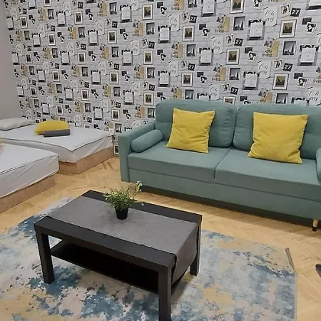 4 In The Party District Apartment Budapest